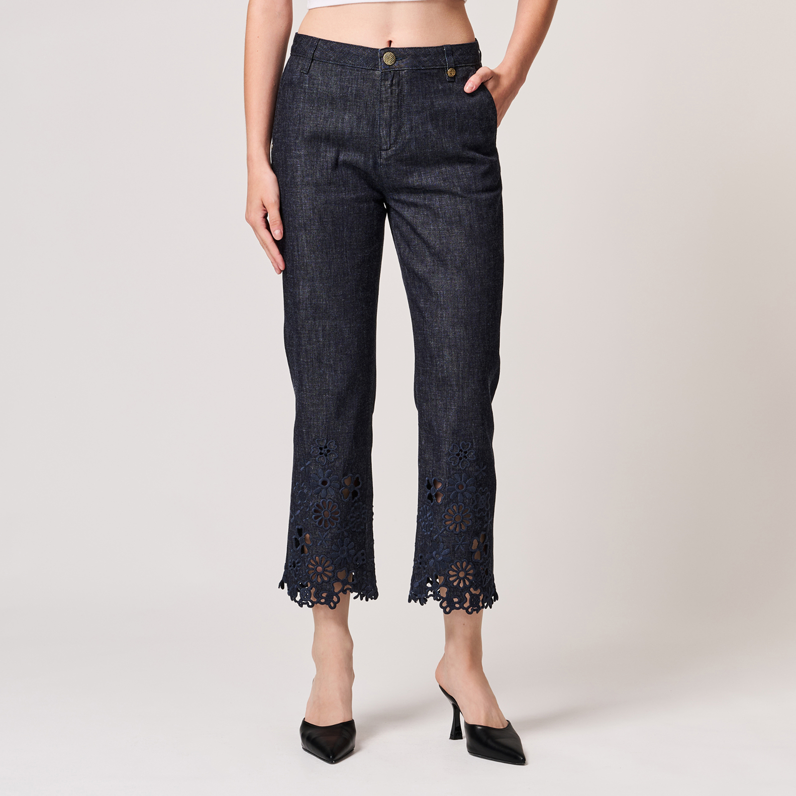 FELICITAS Treated (Burano Lace Guado Blue)