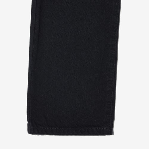 G-FRANCOのレディースジーンズ、SLIM TAPERED（スリムテーパード）Black（ブラック）の裾