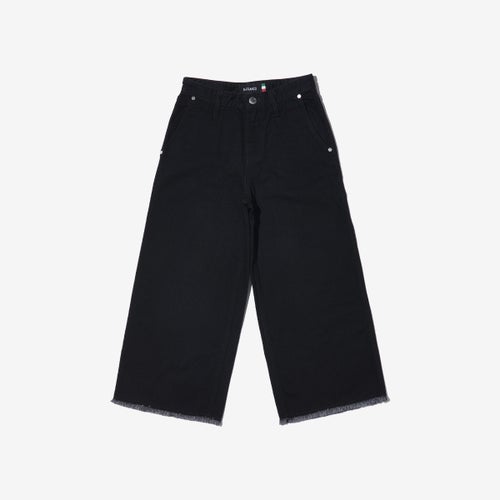 G-FRANCOのレディースジーンズ、WIDE FIT（ワイドフィット）Black（ブラック）の正面からの全体図