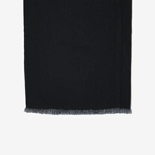 G-FRANCOのレディースジーンズ、WIDE FIT（ワイドフィット）Black（ブラック）の裾