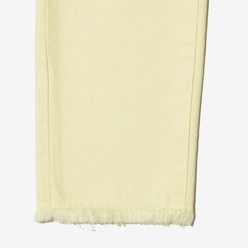 G-FRANCOのレディースジーンズ、COLOR DENIM（カラーデニム）Yellow（イエロー）の裾