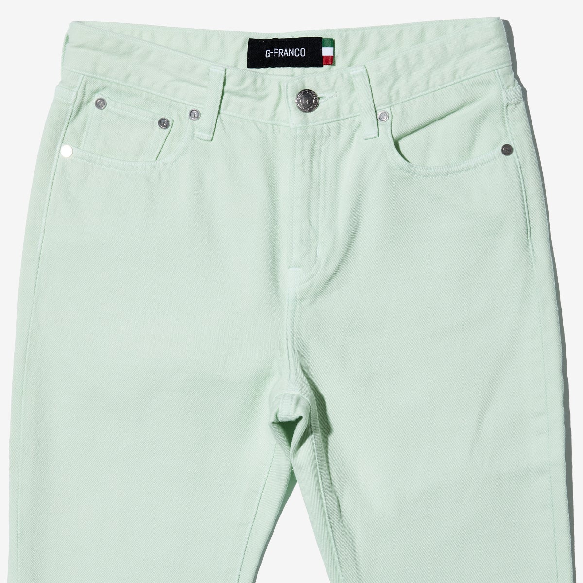 G-FRANCOのレディースジーンズ、COLOR DENIM（カラーデニム）Mint（ミント）の正面からのアップ