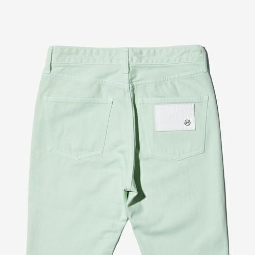 G-FRANCOのレディースジーンズ、COLOR DENIM（カラーデニム）Mint（ミント）の背面からのアップ