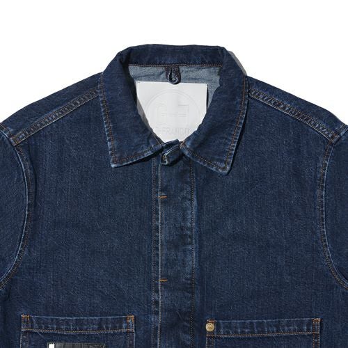 G-FRANCOのレディースデニムジャケット、CERERE（チェレーレ）Indigo（インディゴ）の襟回り