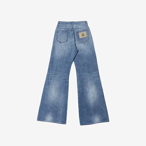 G-FRANCOのレディースジーンズ、VESTA（ヴェスタ）Light Blue（ライトブルー）の背面からの全体図