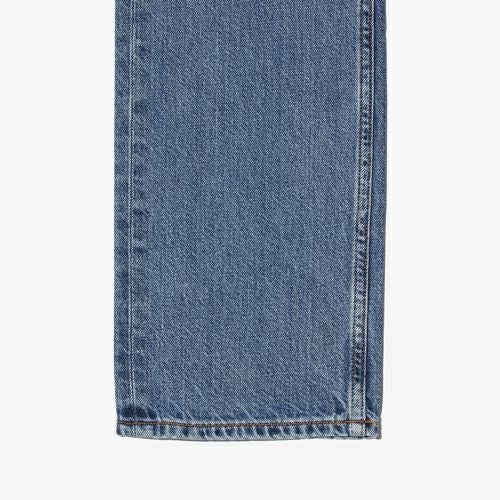 G-FRANCOのレディースジーンズ、VENERE（ヴェネレ）Light Blue（ライトブルー）の裾