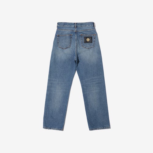 G-FRANCOのレディースジーンズ、GIUNONE（ジュノーネ）Light Blue（ライトブルー）の背面からの全体図