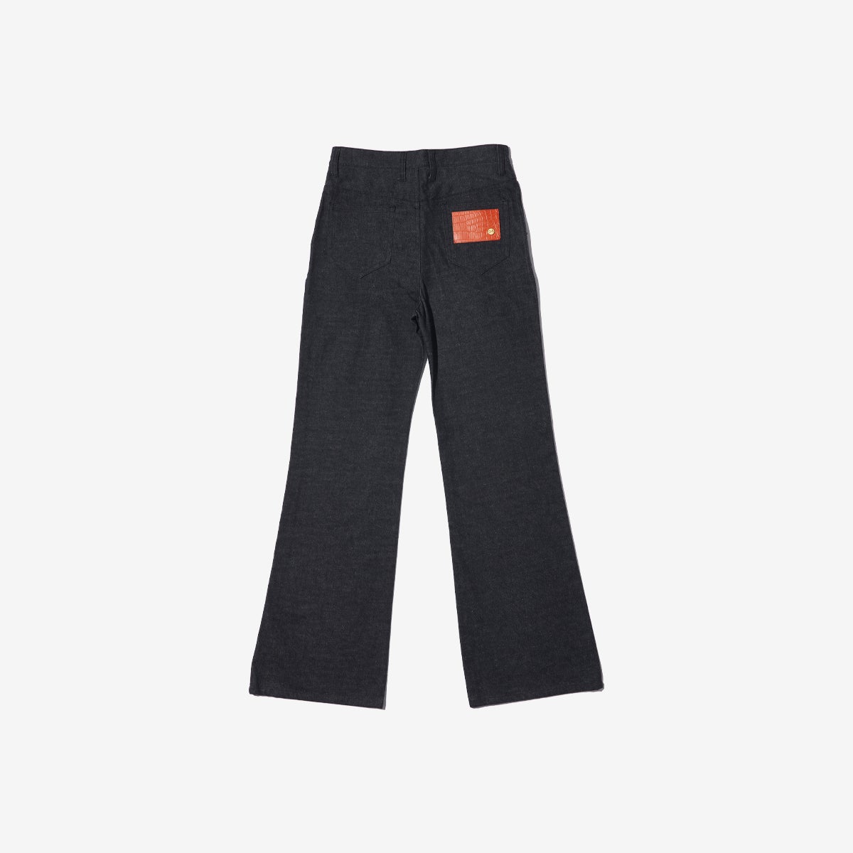 G-FRANCOのレディースジーンズ、HIGH WEST FLARE（ハイウェストフレア）Gray（グレイ）の背面からの全体図