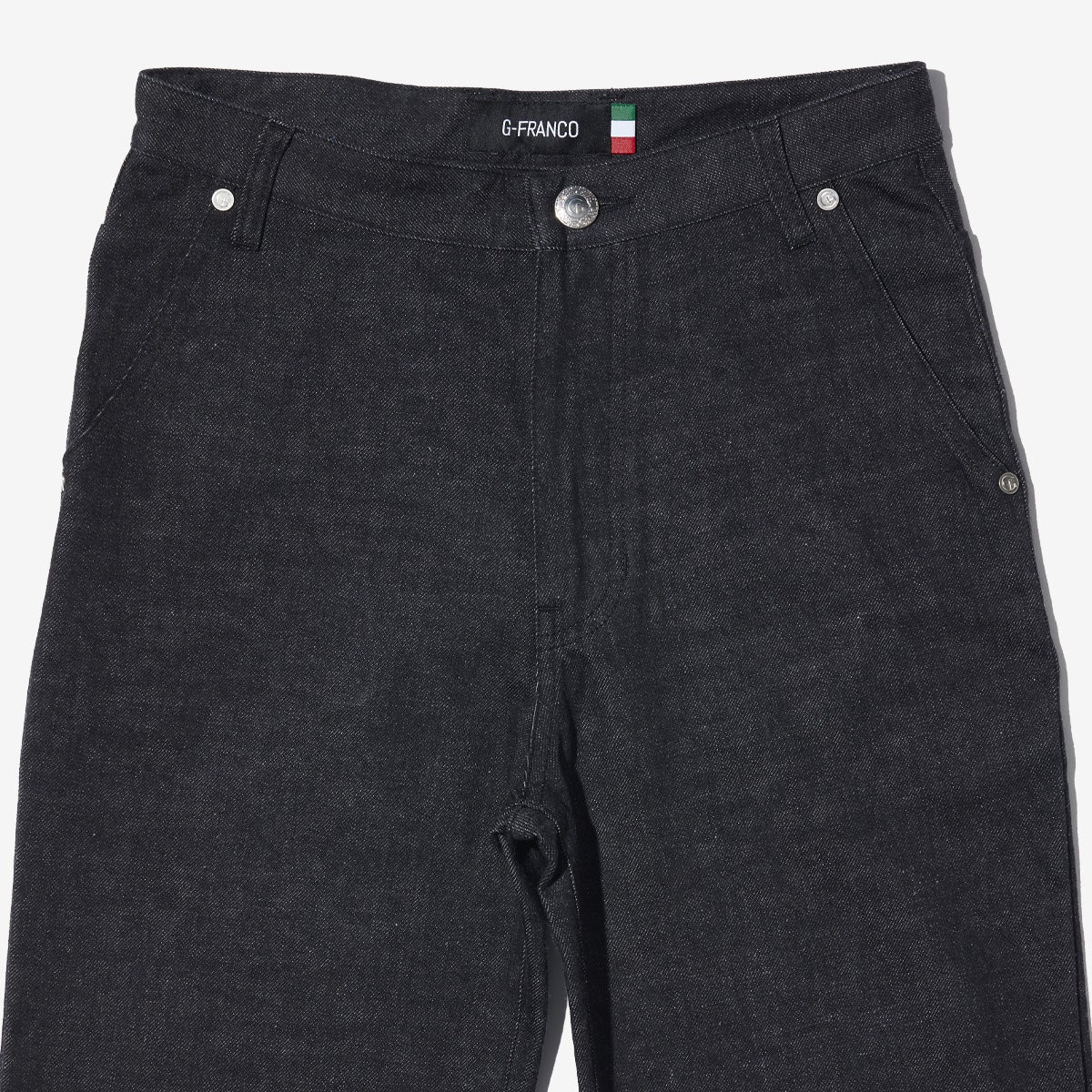 G-FRANCOのレディースジーンズ、HIGH WEST FLARE（ハイウェストフレア）Gray（グレイ）の正面からのアップ