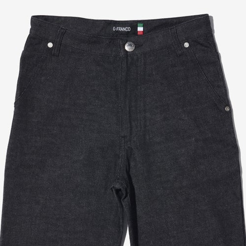 G-FRANCOのレディースジーンズ、HIGH WEST FLARE（ハイウェストフレア）Gray（グレイ）の正面からのアップ