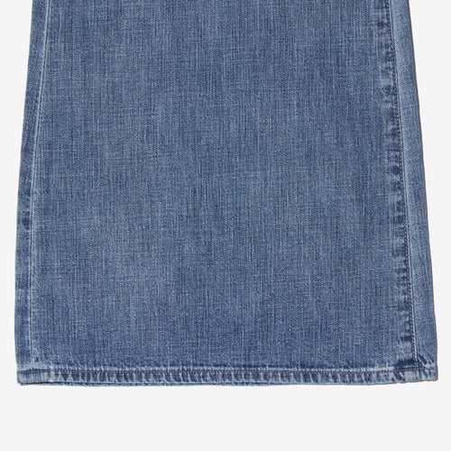 G-FRANCOのレディースジーンズ、VESTA EMB.（ヴェスタ）Light Blue（ライトブルー）の裾