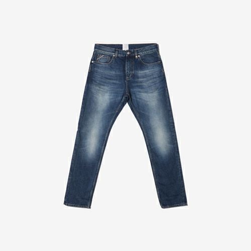 G-FRANCOのメンズジーンズ、GIOVE（ジョーべ）Capri Blue（カプリブルー）の正面からの全体図