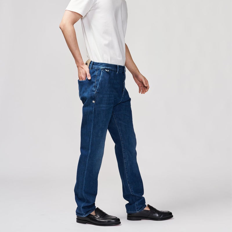 G-FRANCOのメンズジーンズ、MARTE（マルテ）Panarea Blue（パナレアブルー）の背面からのアップ