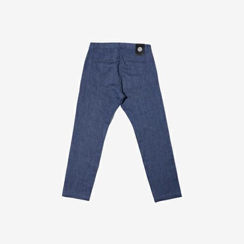 G-FRANCOのメンズジーンズ、MARTE（マルテ）Salina Blue（サリーナブルー）の背面からの全体図