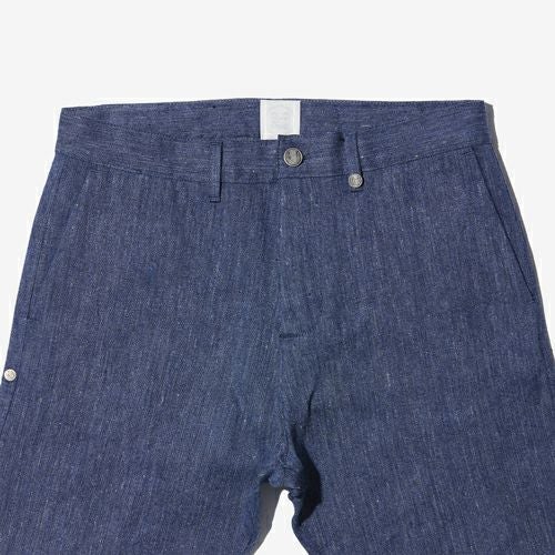 G-FRANCOのメンズジーンズ、MARTE（マルテ）Salina Blue（サリーナブルー）の正面からのアップ