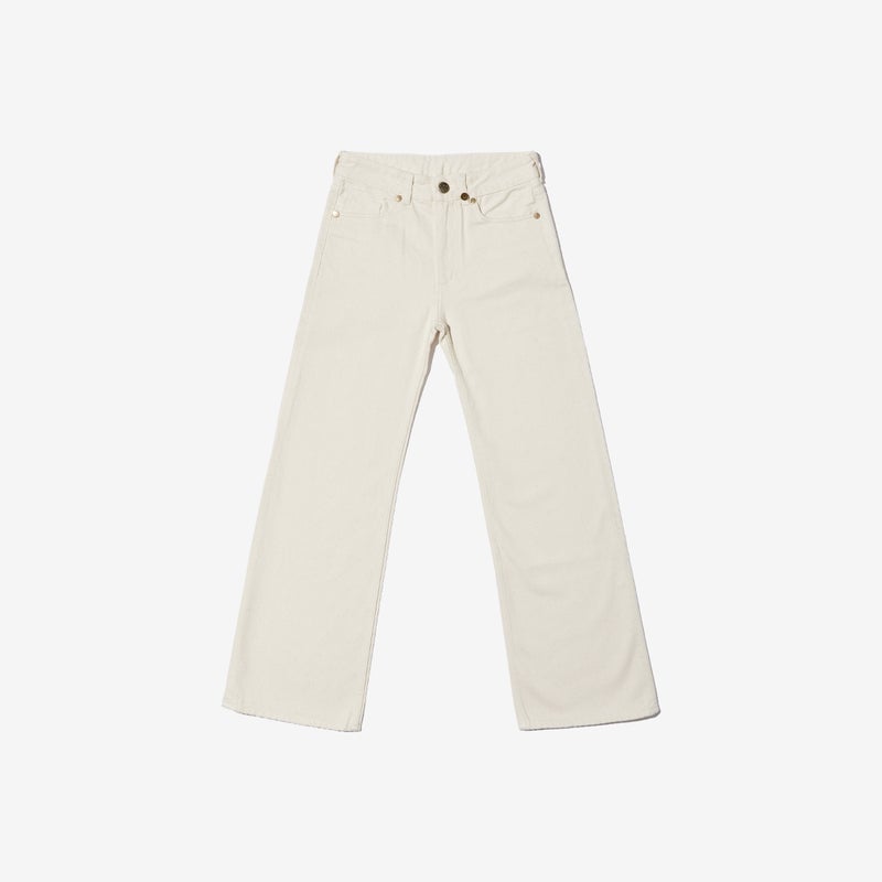 G-FRANCOのレディースジーンズ、ATHENA（アテナ）Beige（ベージュ）の正面からの全体図