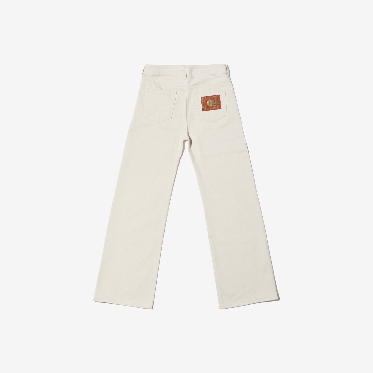 G-FRANCOのレディースジーンズ、ATHENA（アテナ）Beige（ベージュ）の背面からの全体図