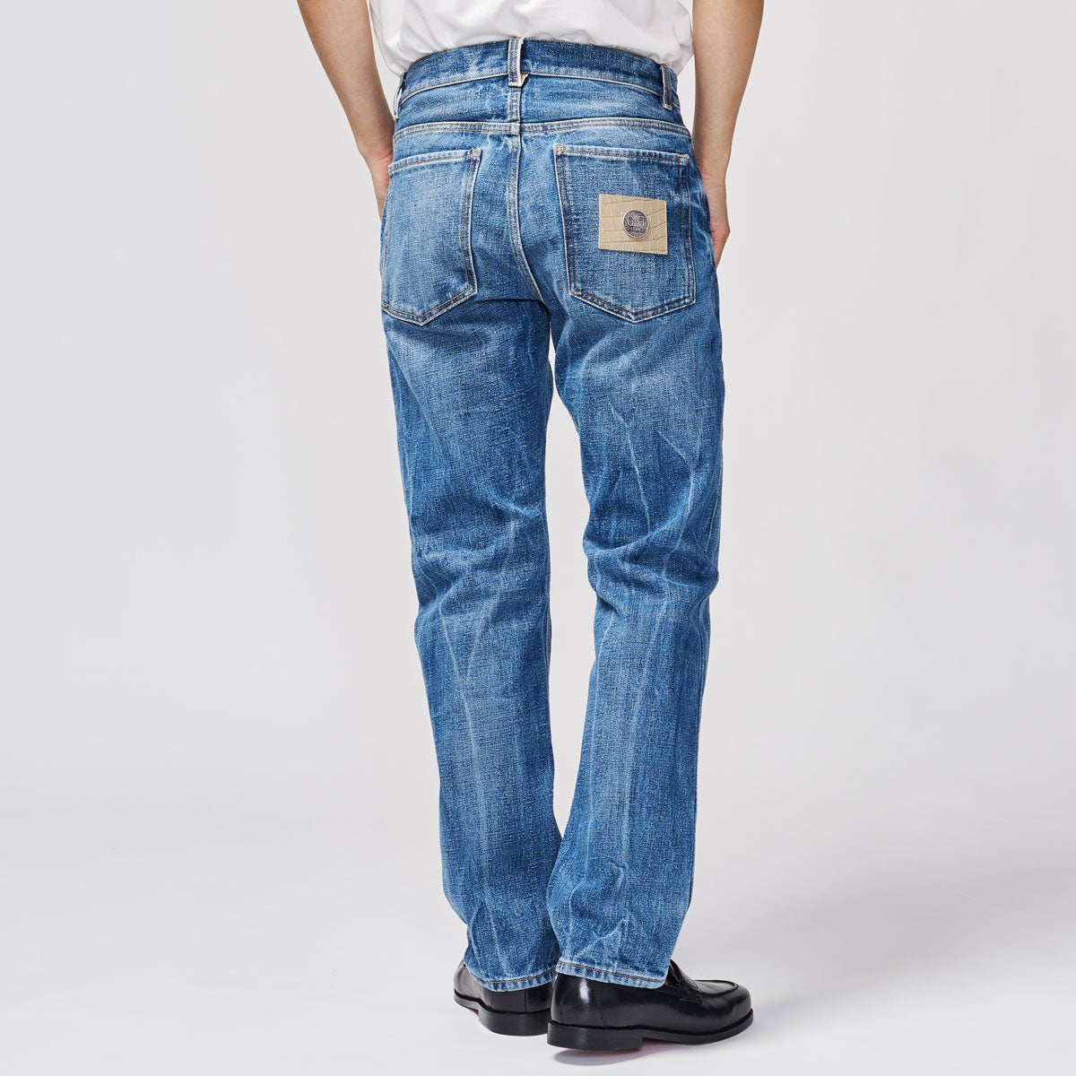 G-FRANCOのメンズジーンズ、BACCO(バッコ)のAlicante Blue（アリカンテブルー）の裾