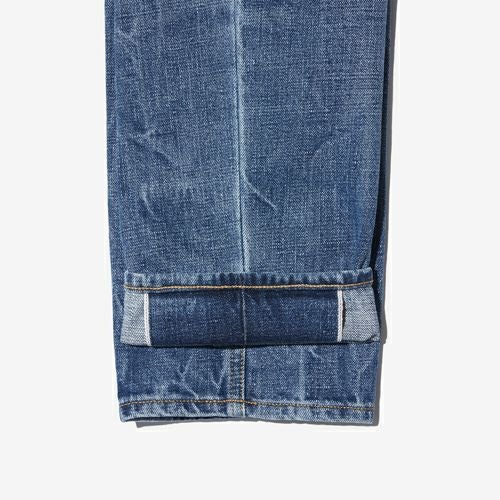 G-FRANCOのメンズジーンズ、BACCO(バッコ)のAlicante Blue（アリカンテブルー）の裾