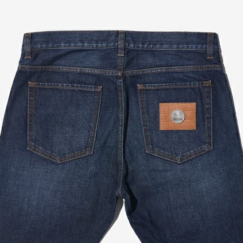 G-FRANCOのメンズジーンズ、GIOVE(ジョーべ)のVULCANO BLUE（ヴォルカノブルー）背面からのアップ