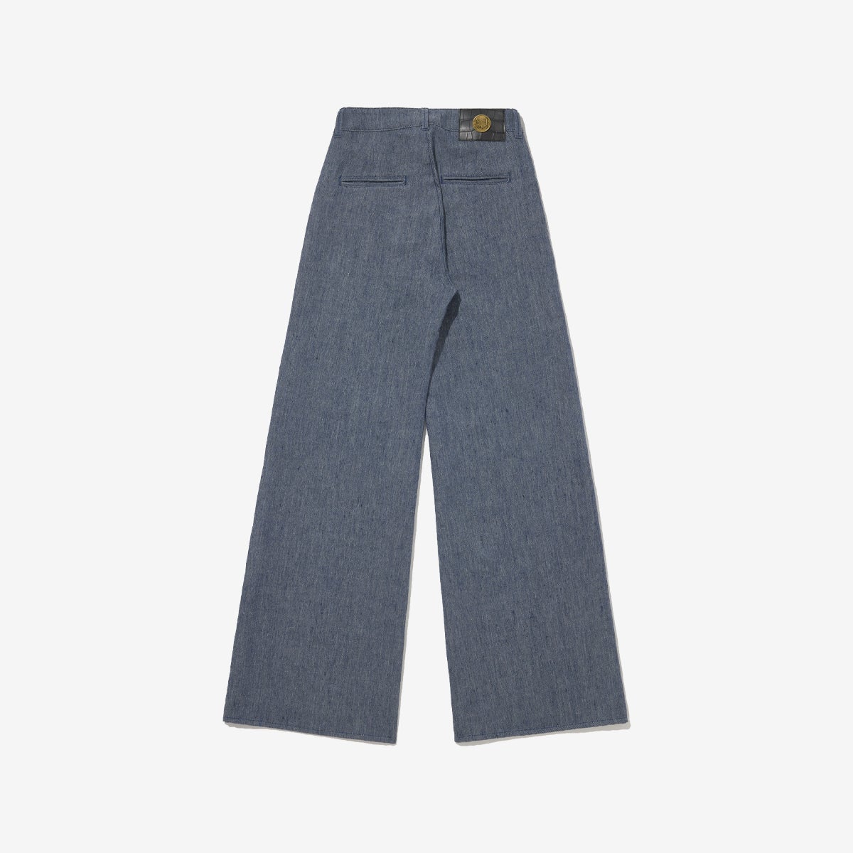 G-FRANCOのレディースジーンズ、NIKE（ニケ）Bologna Blue（ボローニャブルー）の背面からの全体図