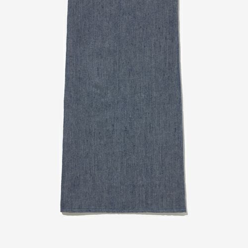 G-FRANCOのレディースジーンズ、NIKE（ニケ）Bologna Blue（ボローニャブルー）の裾