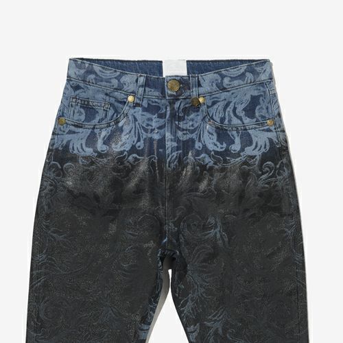 G-FRANCOのレディースジーンズ、MINERVA（ミネルヴァ）Verona Blue（ヴェローナブルー）の正面からのアップ