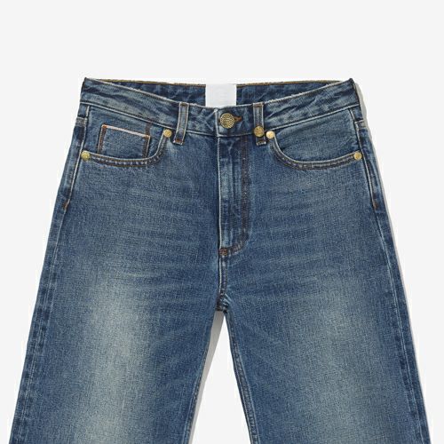 G-FRANCOのレディースジーンズ、ATHENA（アテナ）Venice Blue（ベニスブルー）の正面からのアップ