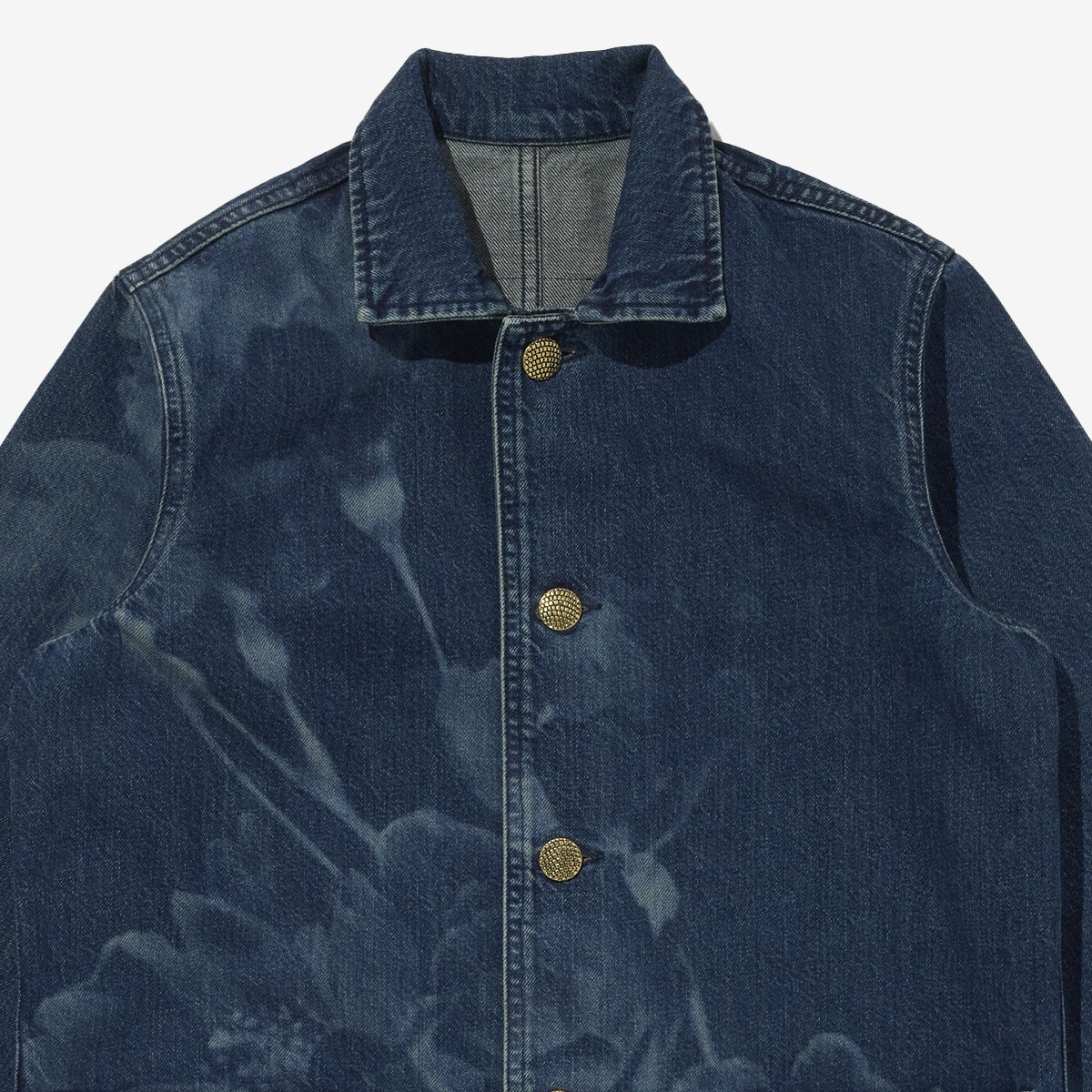 G-FRANCOのレディースデニムジャケット、FORTUNA（フォルトゥーナ）Palermo Blue（パレルモブルー）の襟周り