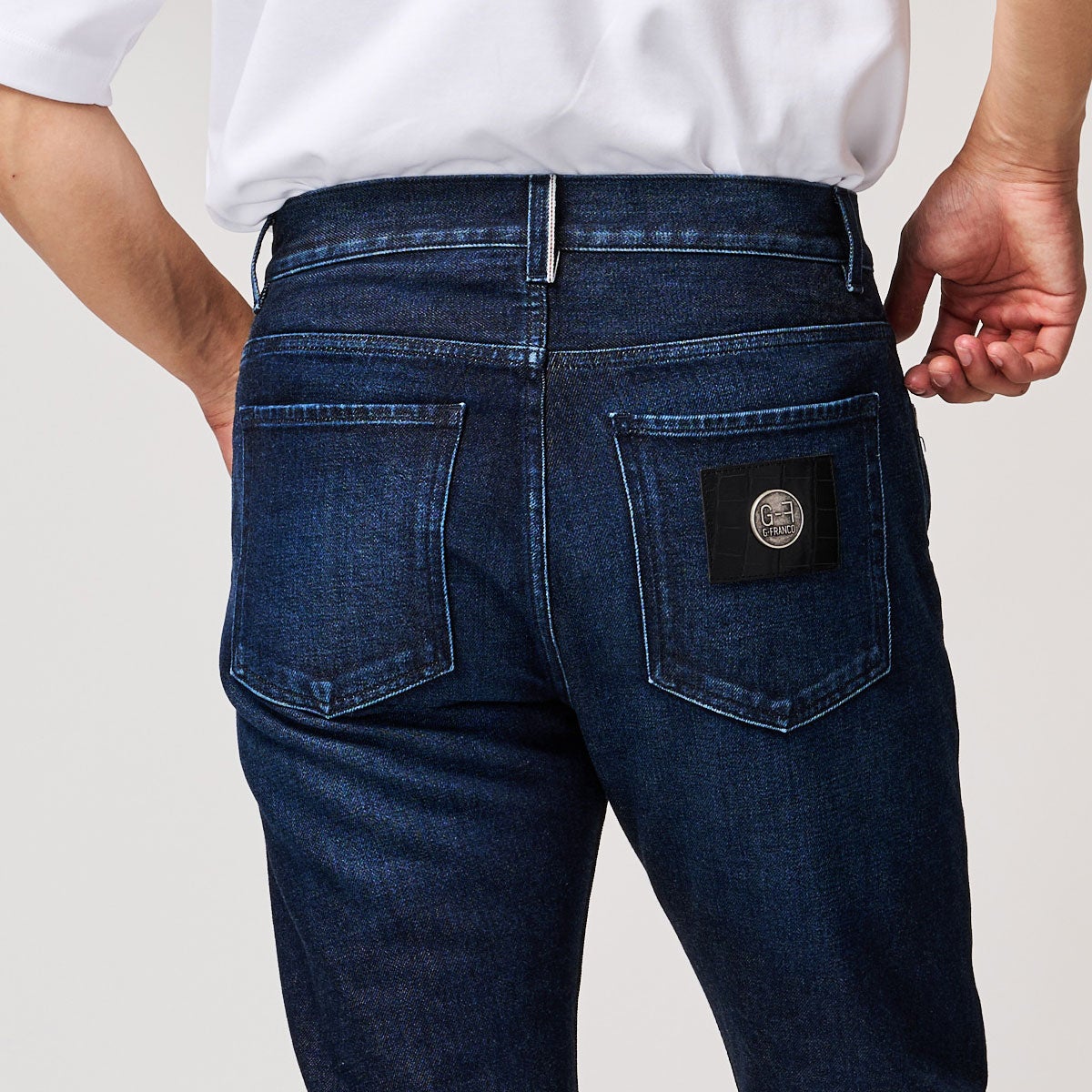 G-FRANCOのメンズデニムGIOVEジョーべの正面アップの画像