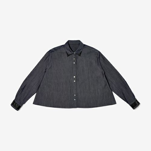 G-FRANCOのウィメンズデニムシャツ繭百合（マユリ）ブラックの正面からの画像